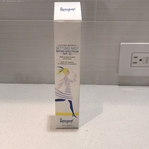 Supergoop! Broad spectrum setting must spf50